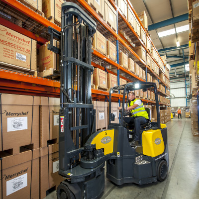 Aisle Master Combilift