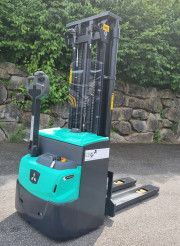Mitsubishi Deichselstapler SBP 14 N3